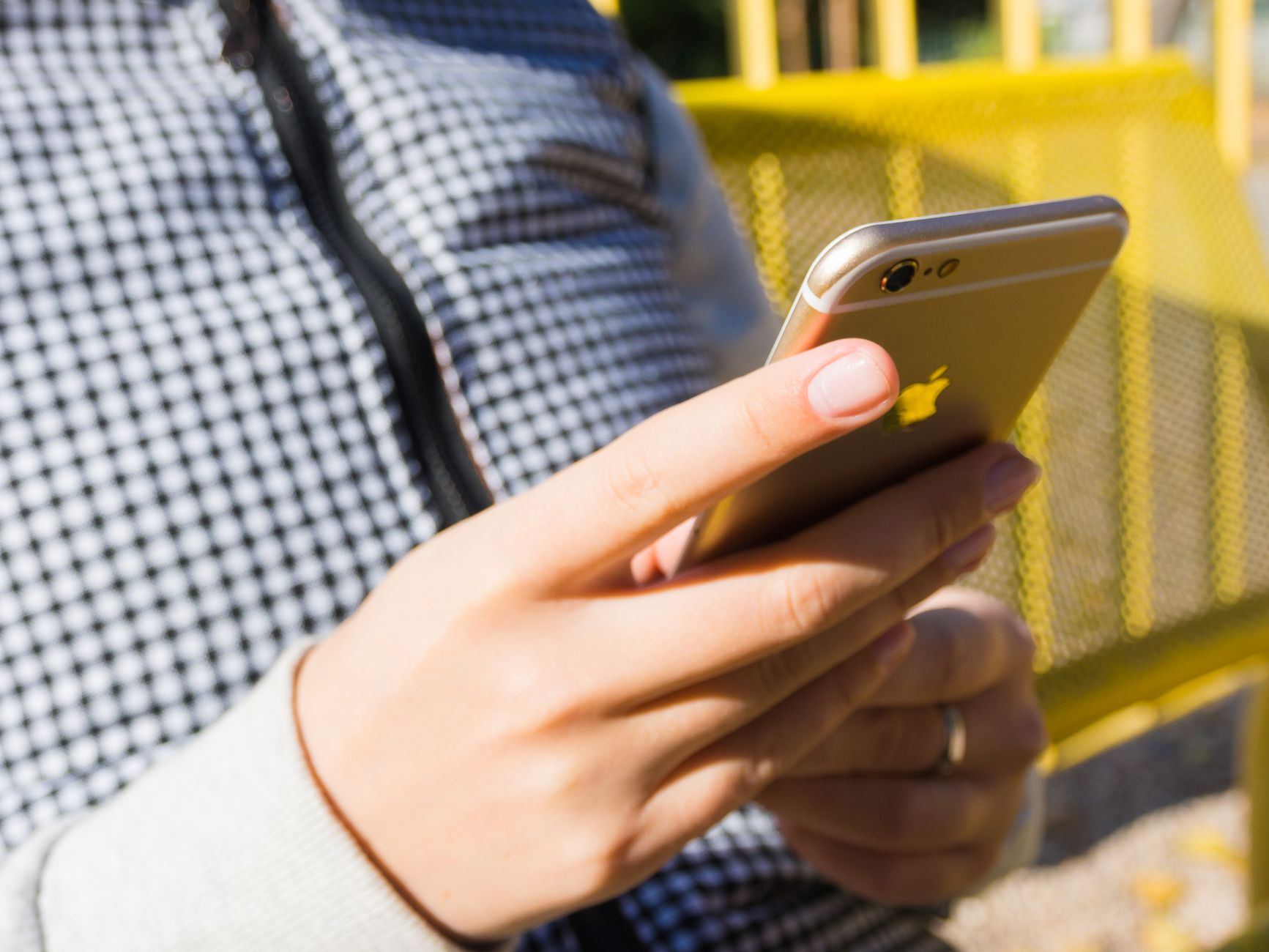 Arnaque WhatsApp changement de numéro : le bon réflexe
