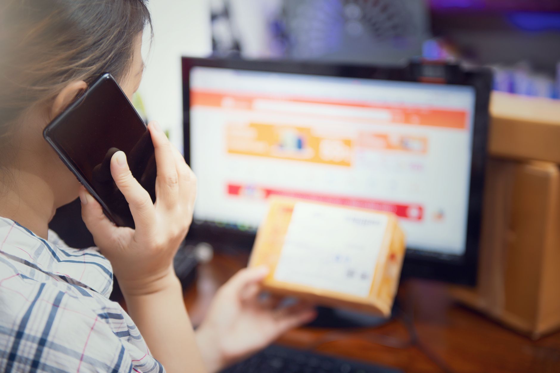 Faux SMS banque : repérez l&rsquo;arnaque en quelques secondes