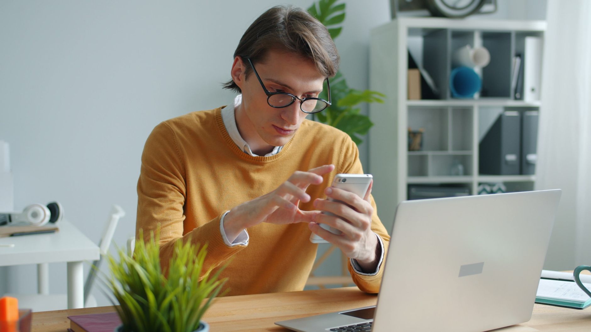 Arnaque par SMS : reconnaître un faux message en 10 secondes